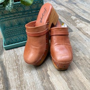Free People Calabasas Clogs